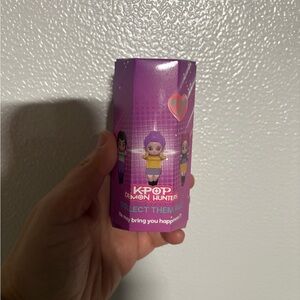 KPOP Demon Hunters Toy hippers blind box 2 boxes for 8 dollars